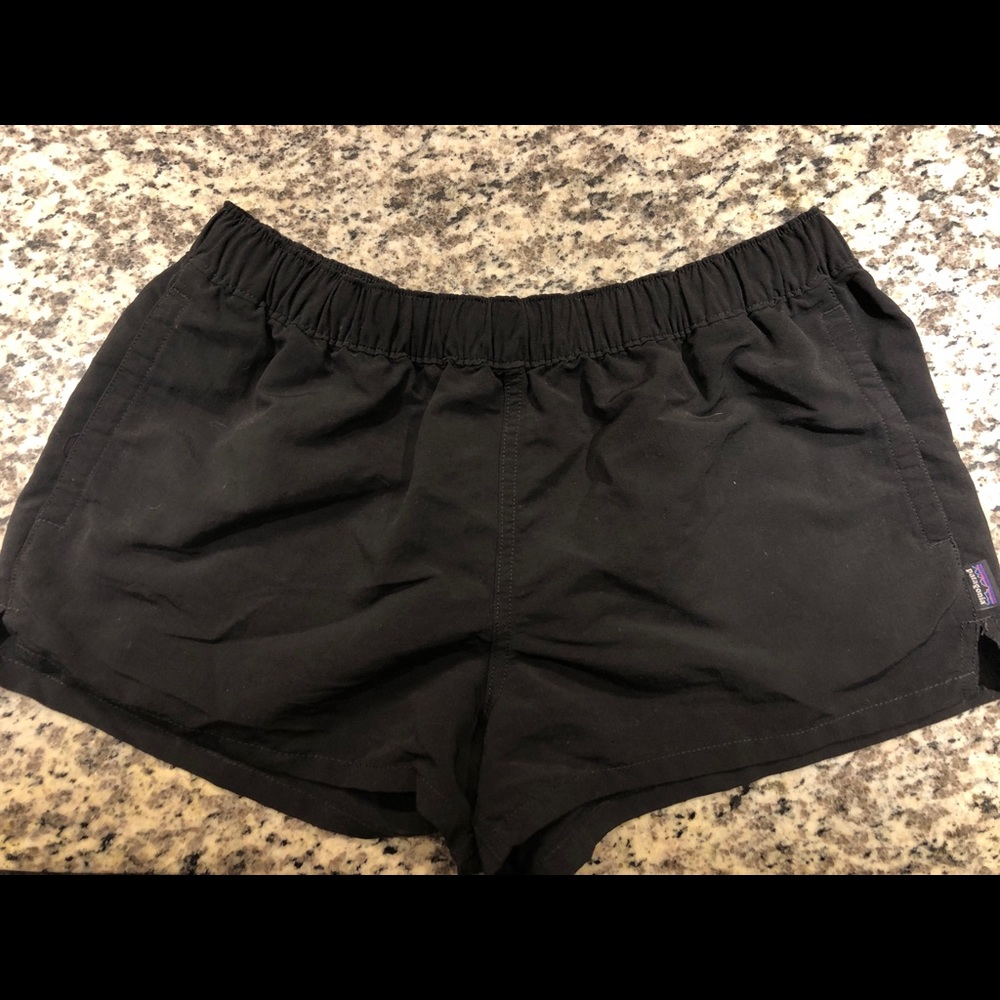 women’s patagonia shorts, gently worn